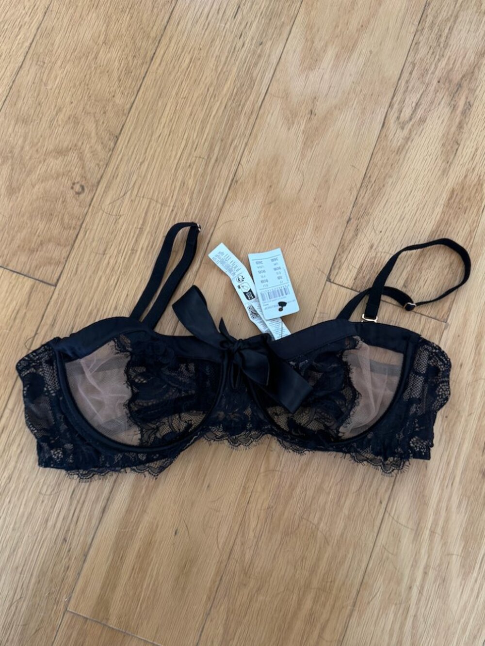 BRAND NEW Intimmissi